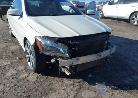 2014 Mercedes-Benz Cla 250 z USA, uszkodzony, nr VIN WDDSJ4EB1EN036545